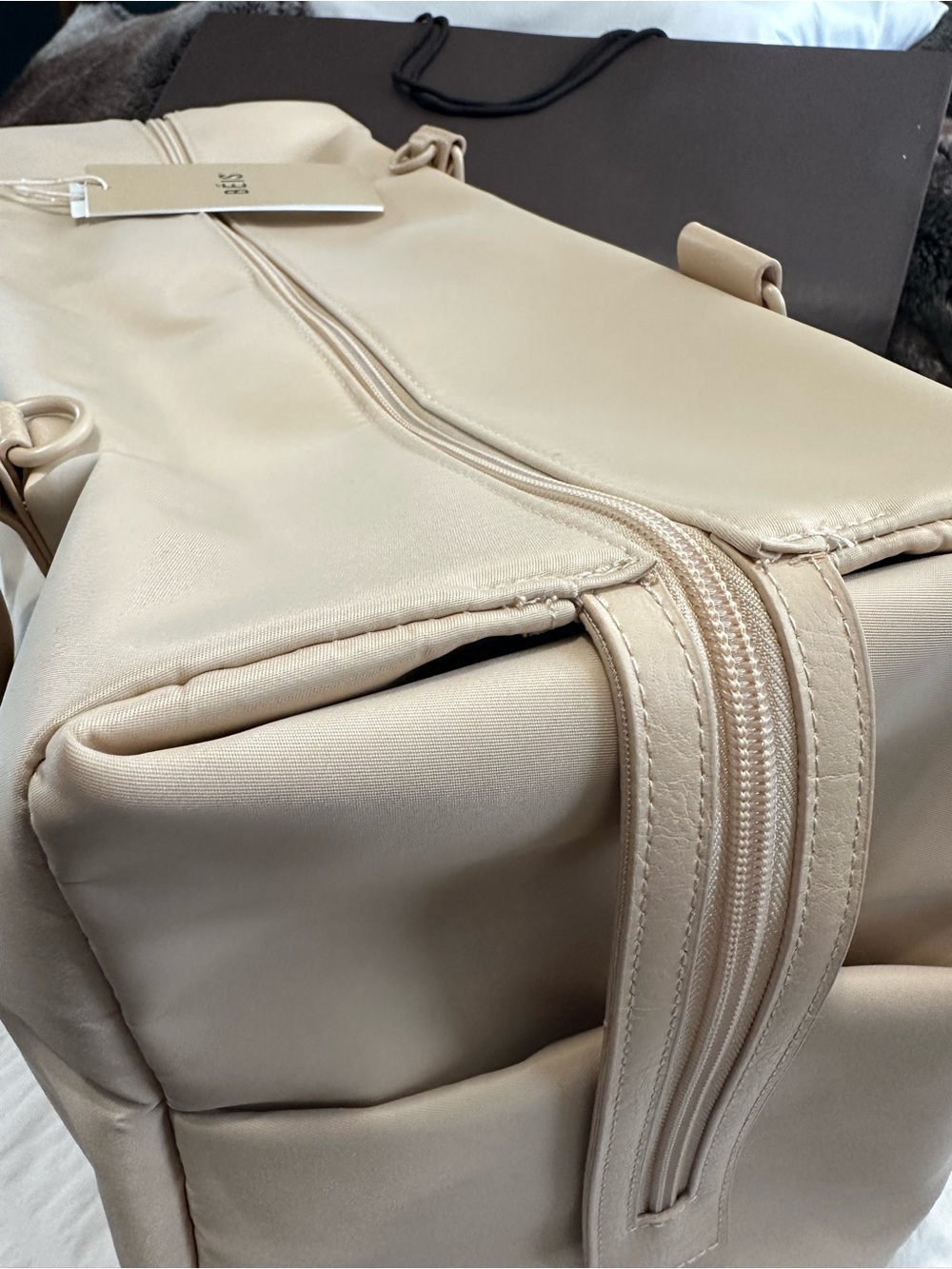 Beis the commuter duffel beige carry on travel bag - Picture 13 of 14